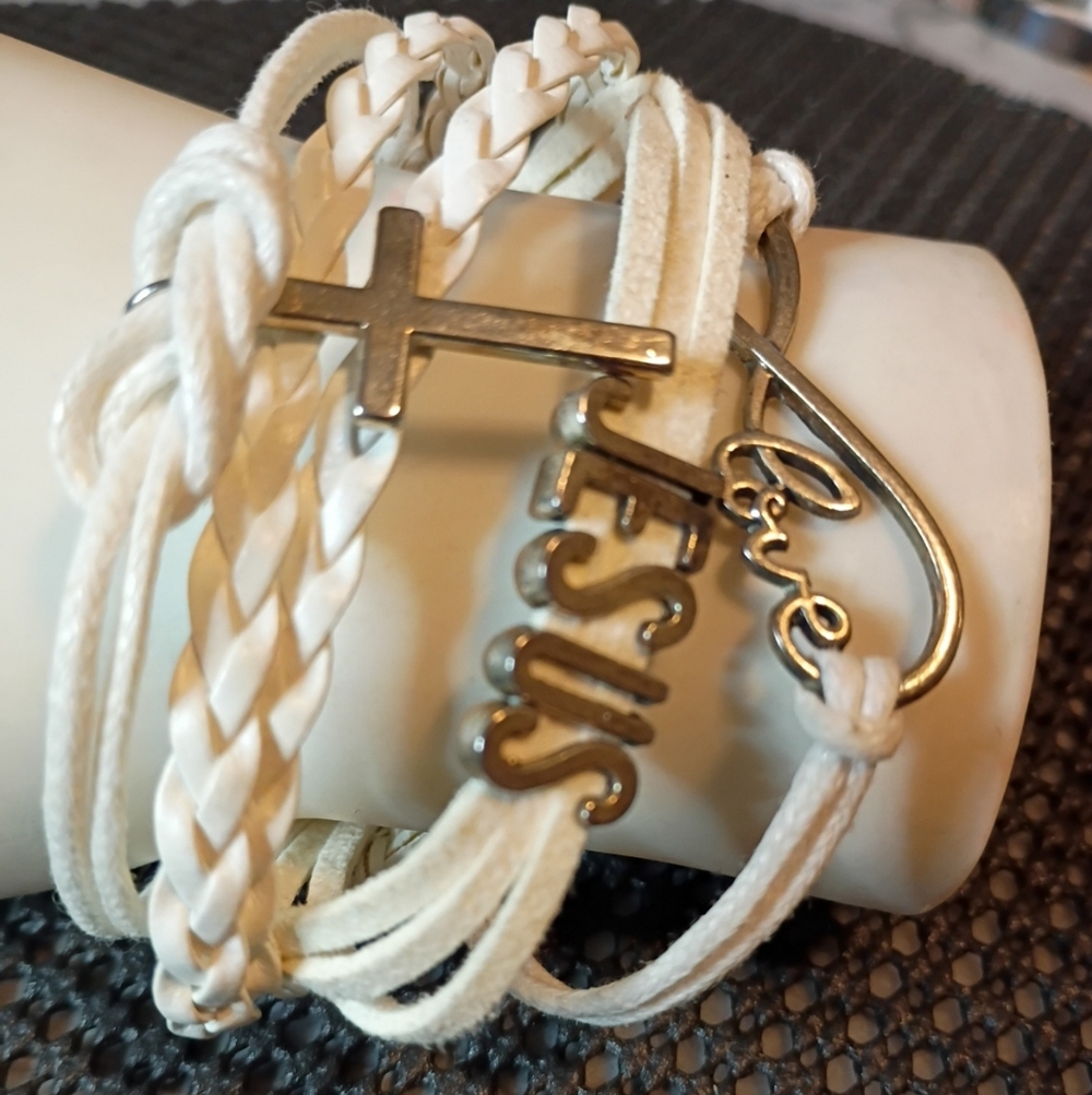 Iris Cream and Silver Bracelet